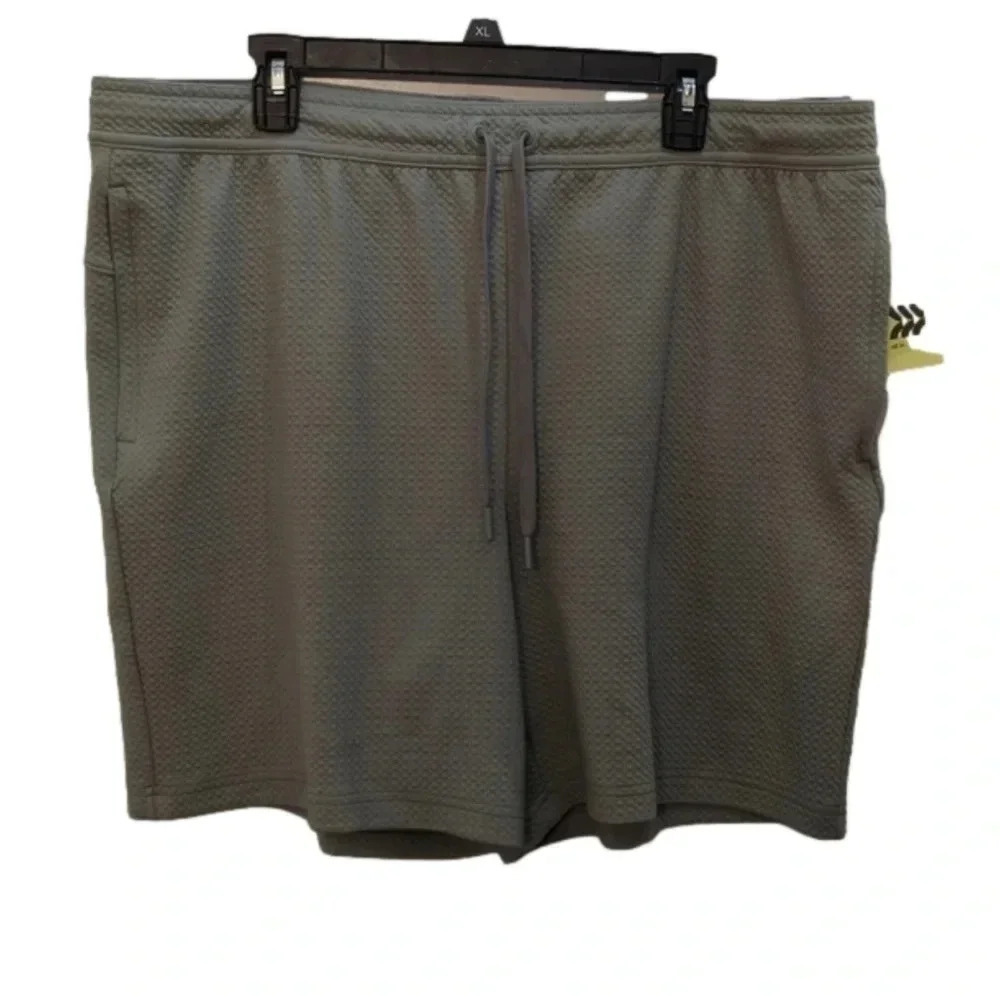 All in motion men's textured fleece shorts